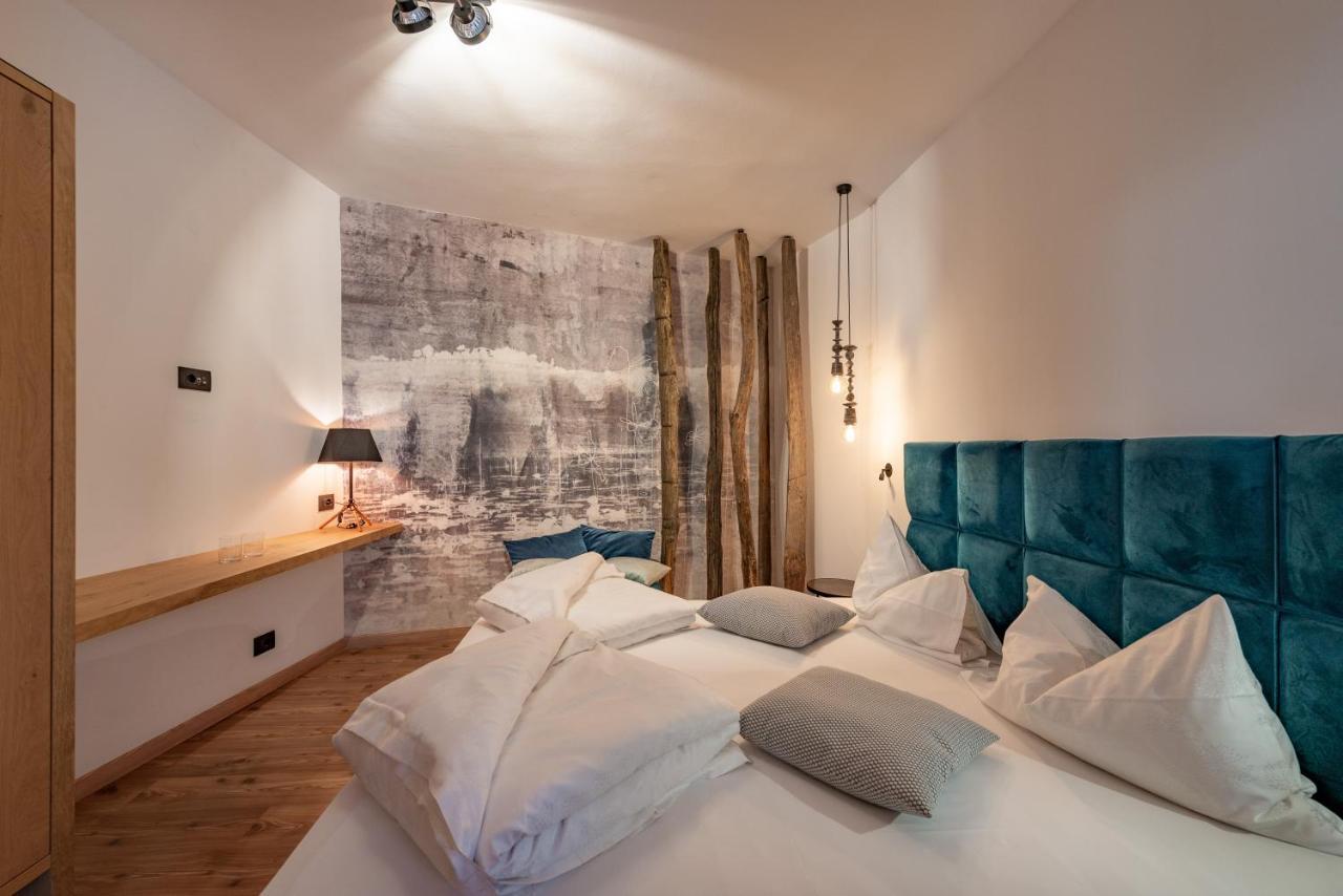 Hotel Goldene Traube Термено Екстериор снимка