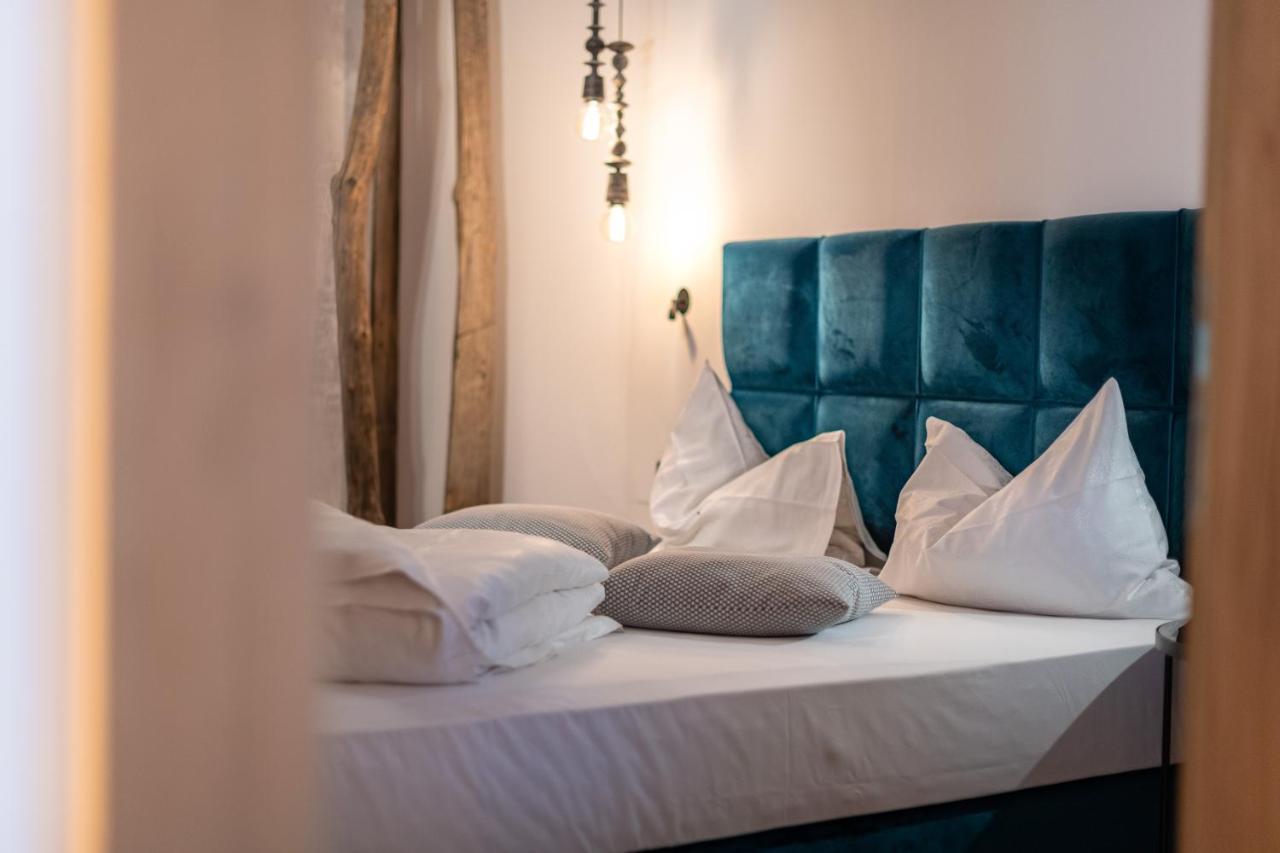 Hotel Goldene Traube Термено Екстериор снимка