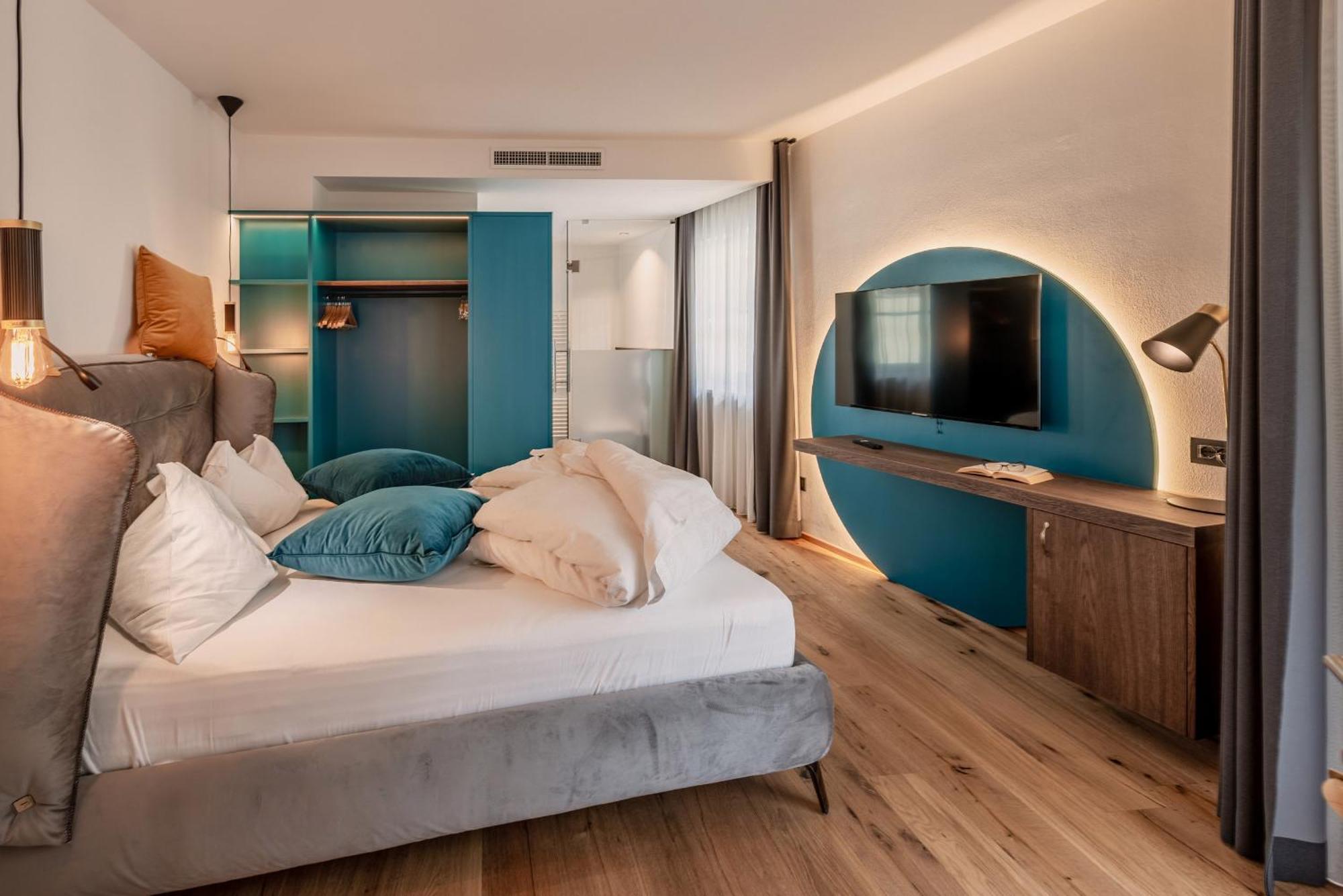 Hotel Goldene Traube Термено Екстериор снимка