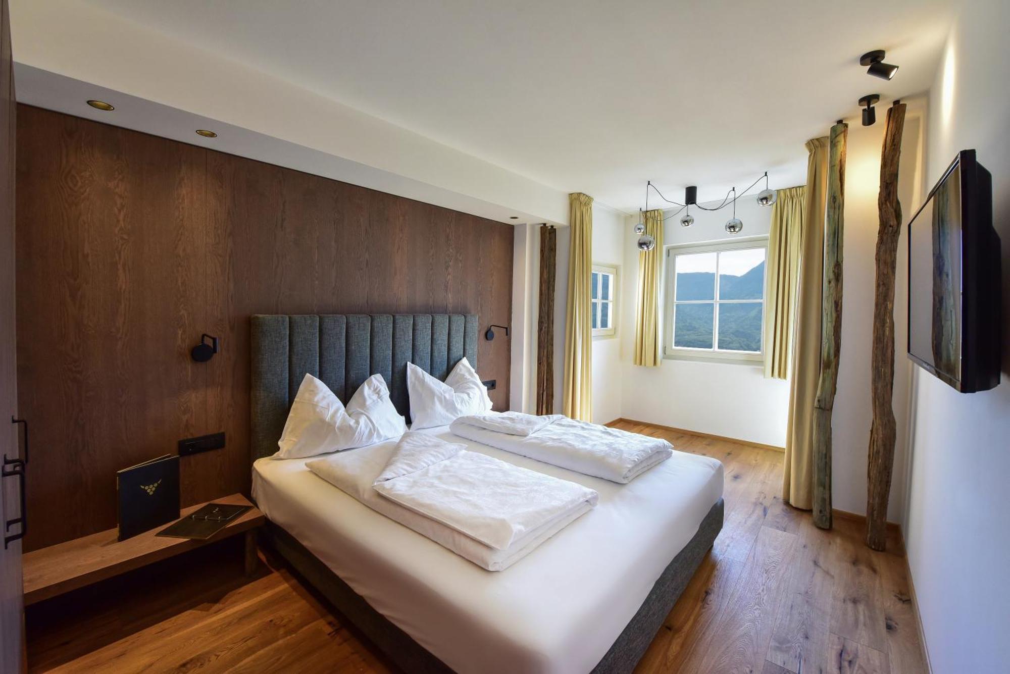 Hotel Goldene Traube Термено Екстериор снимка
